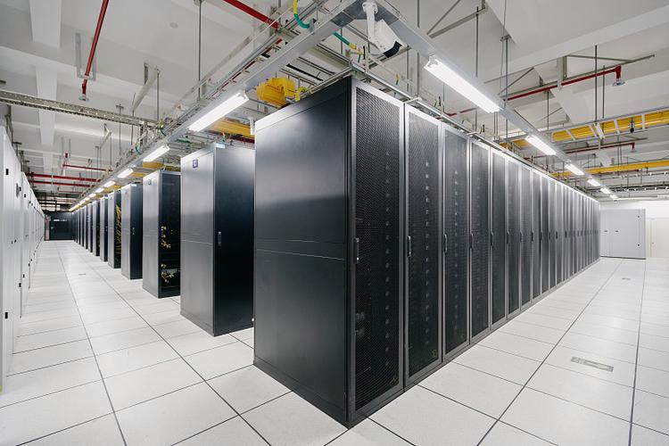 百萬數據服務器 定義、數據處理與存儲支持服務詳解